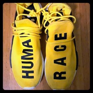 Human race yellow